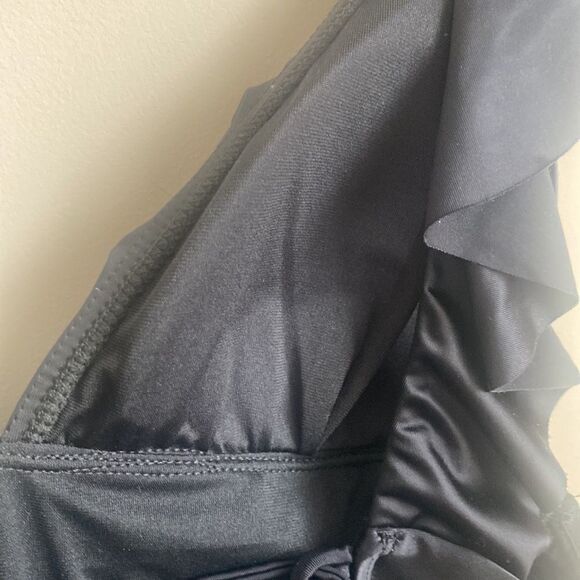 SOYM Black One Piece Swimsuit L - Picture 6 of 8